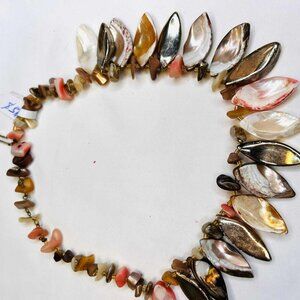 Vintage Boho Statement Necklace Natural Shells & Metal 40 cm Coastal Art